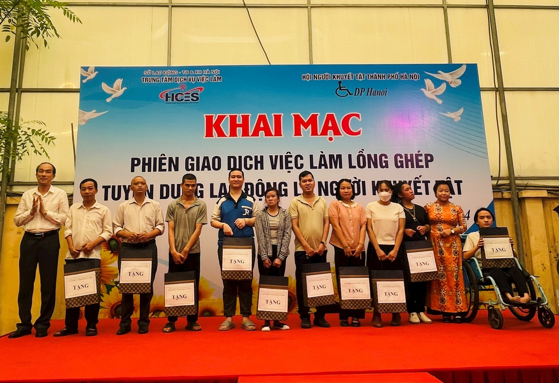 Thành phố Hà Nội tổ chức phiên giao dịch việc làm cho người khuyết tật