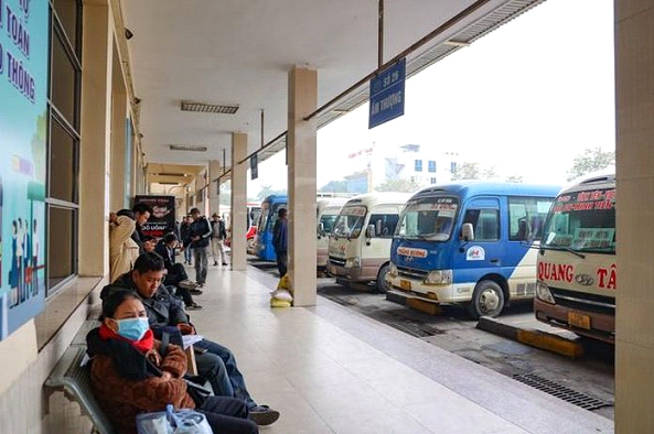 Xử lý nghiêm tình trạng 'xe dù, bến cóc', tăng giá vé dịp Tết Giáp Thìn