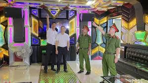 Phân cấp việc cấp, điều chỉnh, thu hồi Giấy phép đủ điều kiện kinh doanh dịch vụ karaoke trên địa bàn thành phố