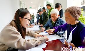 Tăng cường thực hiện chi trả trợ cấp an sinh xã hội không dùng tiền mặt