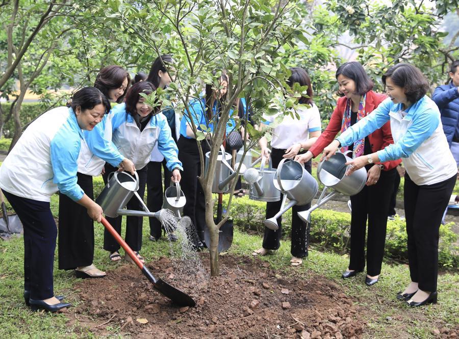 Tổ chức “Tết trồng cây đời đời nhớ ơn Bác Hồ” Xuân Giáp Thìn 2024