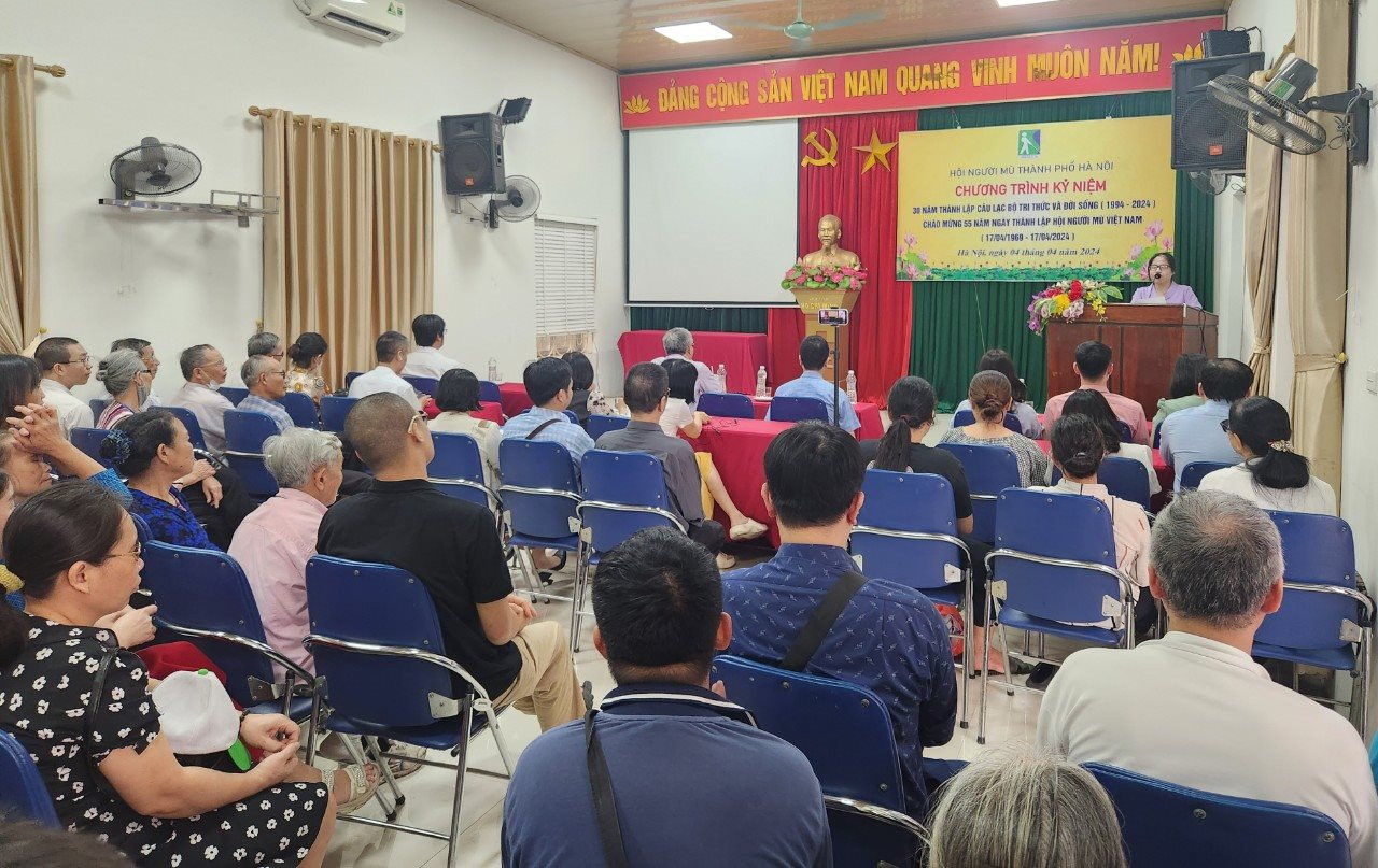 Câu lạc bộ tri thức và đời sống của người khiếm thị Thủ đô đón tuổi 30