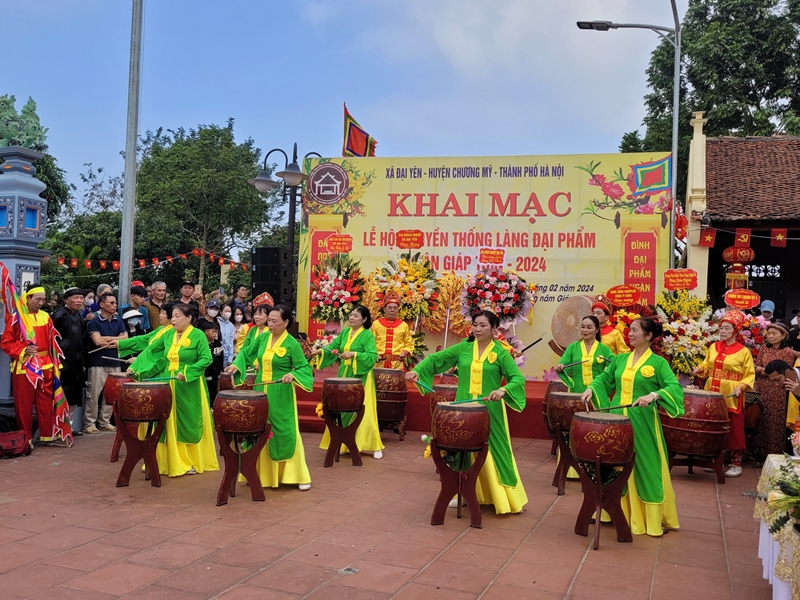 Tưng bừng Khai mạc Lễ hội truyền thống làng Đại Phẩm (huyện Chương Mỹ)