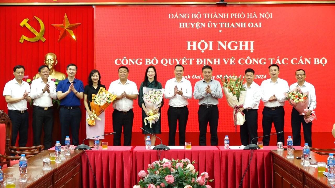 Huyện ủy Thanh Oai công bố quyết định về công tác cán bộ
