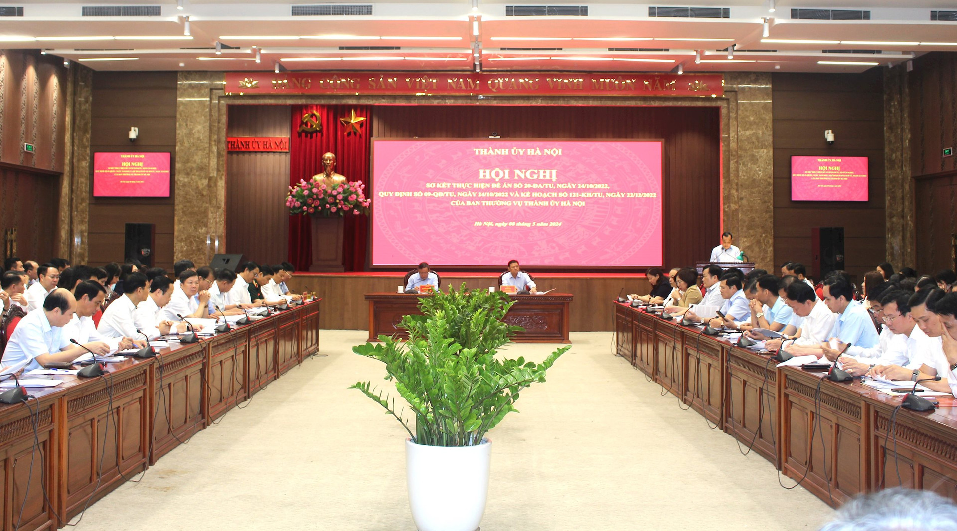 Nâng cao chất lượng đảng viên: Mục tiêu hàng đầu của Hà Nội trong công tác phát triển Đảng