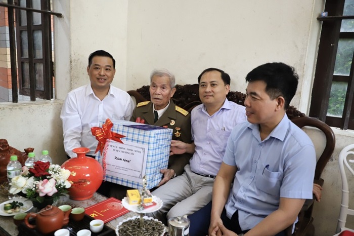 Chiến thắng Điện Biên mãi là nguồn cổ vũ lớn lao cho cán bộ, chiến sĩ và nhân dân Thủ đô