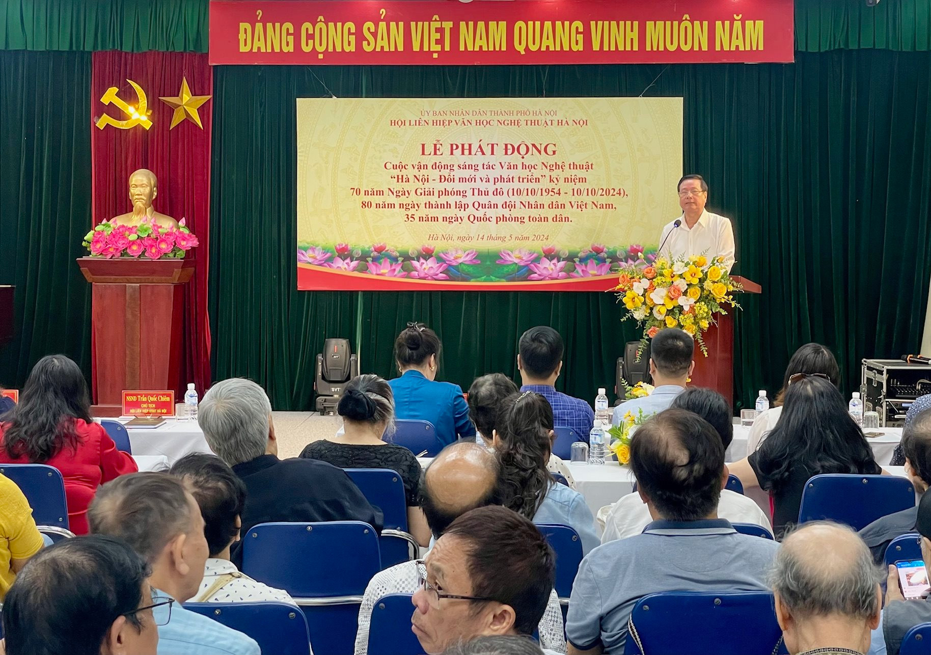 Phát động sáng tác văn học, nghệ thuật chủ đề "Hà Nội - Đổi mới và phát triển": Xây dựng người Hà Nội thanh lịch, văn minh giai đoạn 2021-2025