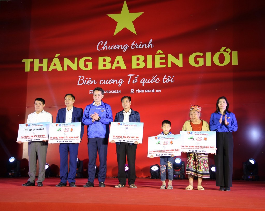 Tháng ba biên giới - Biên cương Tổ quốc tôi