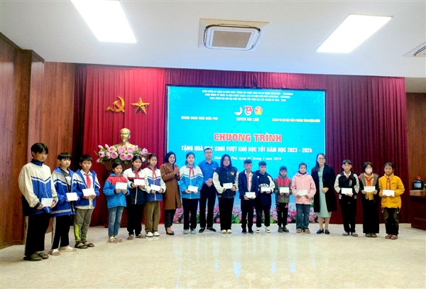 Hành trình “Tháng ba biên giới”: Tiếp thêm sức mạnh để thế hệ thanh niên Gia Lâm cống hiến