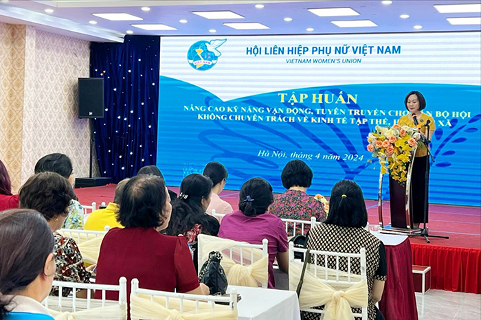 Hội Liên hiệp phụ nữ Hà Nội tập huấn nâng cao kỹ năng hỗ trợ phát triển kinh tế tập thể, hợp tác xã