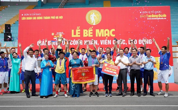 Đội bóng Liên đoàn Lao động quận Bắc Từ Liêm xuất sắc giành ngôi vô địch Giải bóng đá công nhân, viên chức, lao động