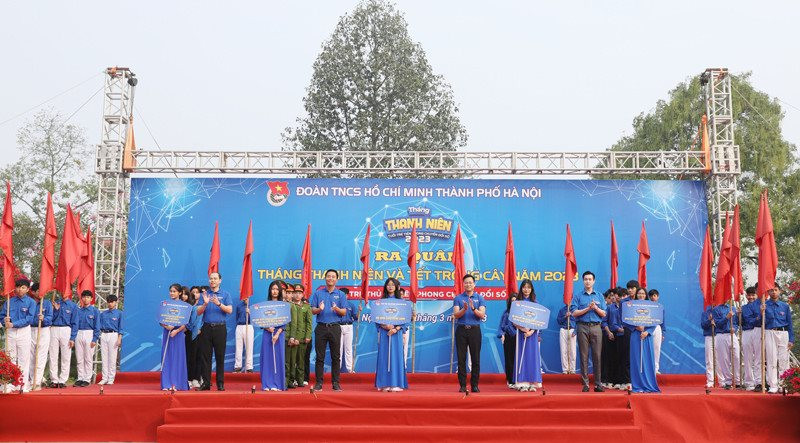 Củng cố niềm tin, phát huy trách nhiệm của thế hệ trẻ nói chung và thế hệ thanh thiếu nhi Thủ đô