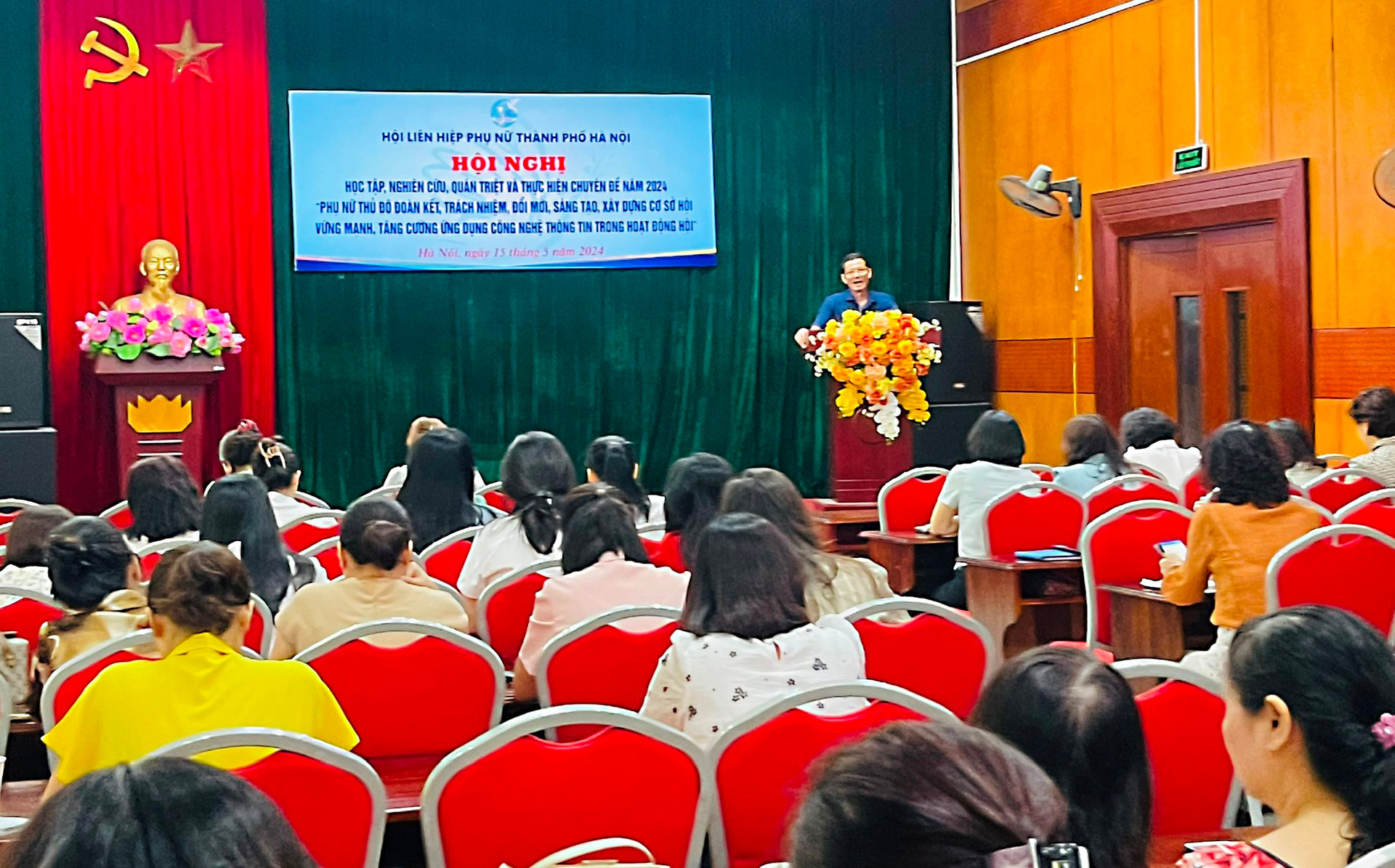 Phụ nữ Thủ đô đoàn kết, trách nhiệm, đổi mới, sáng tạo, xây dựng cơ sở Hội vững mạnh, tăng cường ứng dụng công nghệ thông tin trong hoạt động Hội