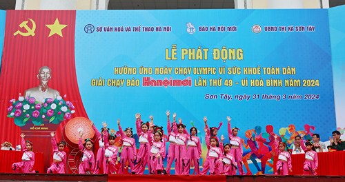  Ngày chạy Olympic vì sức khỏe toàn dân và Giải chạy Báo Hànộimới mở rộng lần thứ 49 - Vì hòa bình năm 2024 tại Sơn Tây