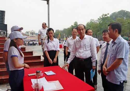 Phiên giao dịch và tư vấn việc làm thị xã Sơn Tây năm 2024: Mở ra cơ hội mới cho người lao động