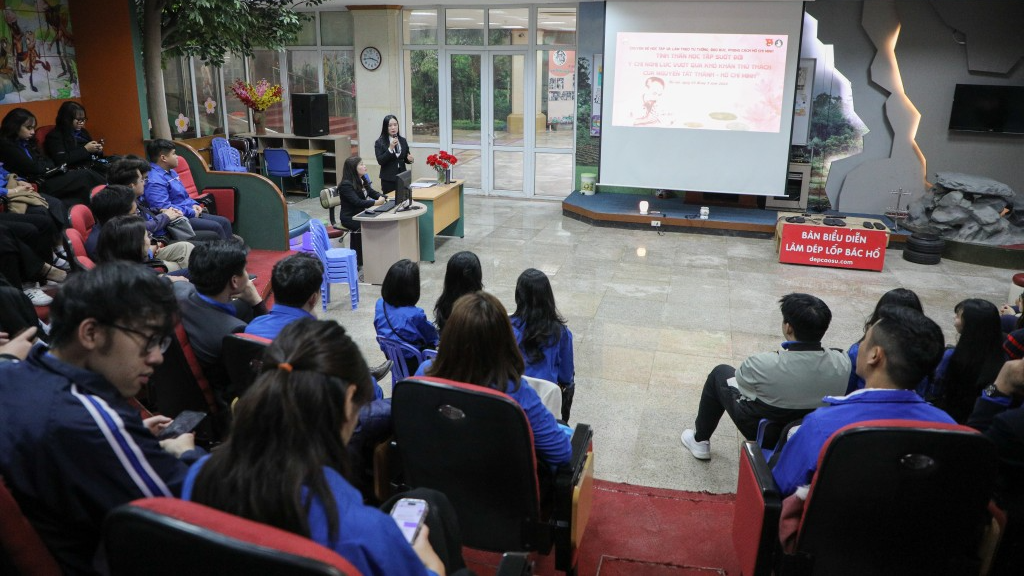 Bồi dưỡng lòng yêu nước, tự hào dân tộc và rèn luyện ý thức trách nhiệm của thanh niên với cộng đồng, quê hương và đất nước