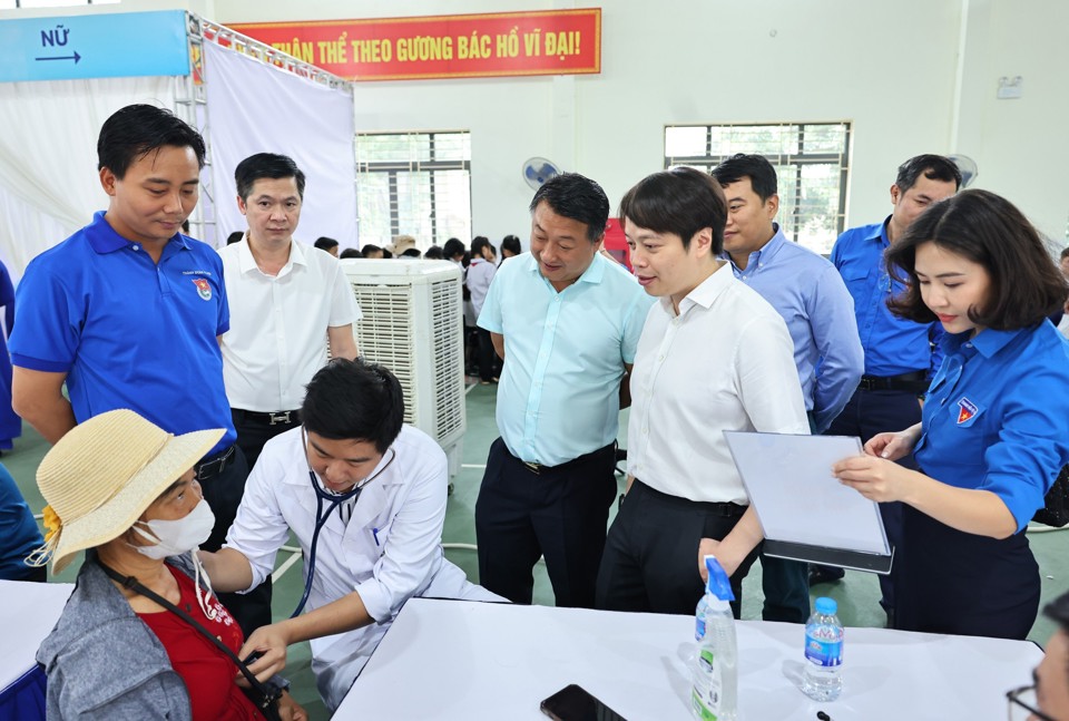 Thanh niên Thủ đô tình nguyện vì sức khỏe cộng đồng