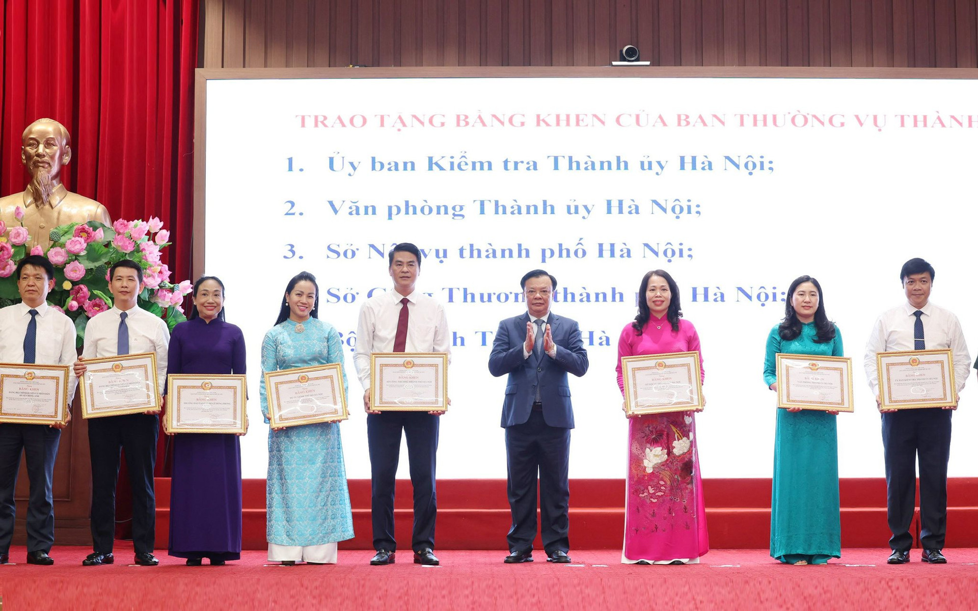 Hà Nội luôn đi đầu trong các phong trào thi đua yêu nước, đạt được nhiều thành tựu nổi bật