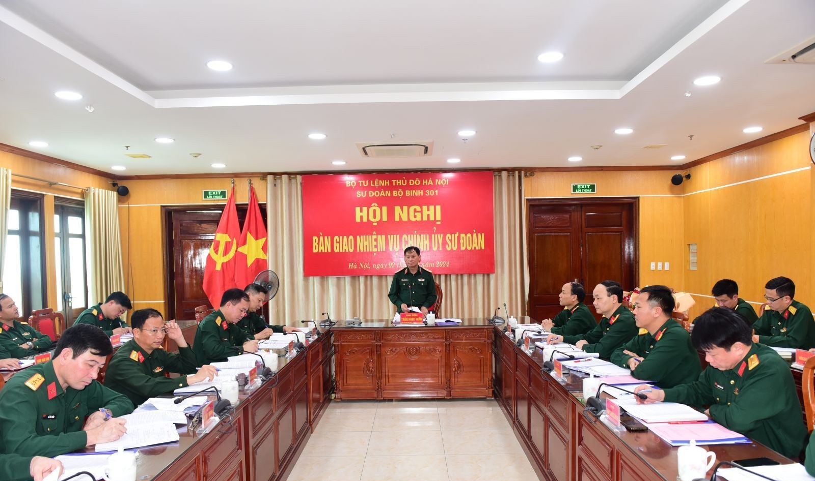 Đại tá Nguyễn Văn Hữu nhậm chức Phó Cục trưởng Cục Chính trị Bộ Tư lệnh Thủ đô Hà Nội