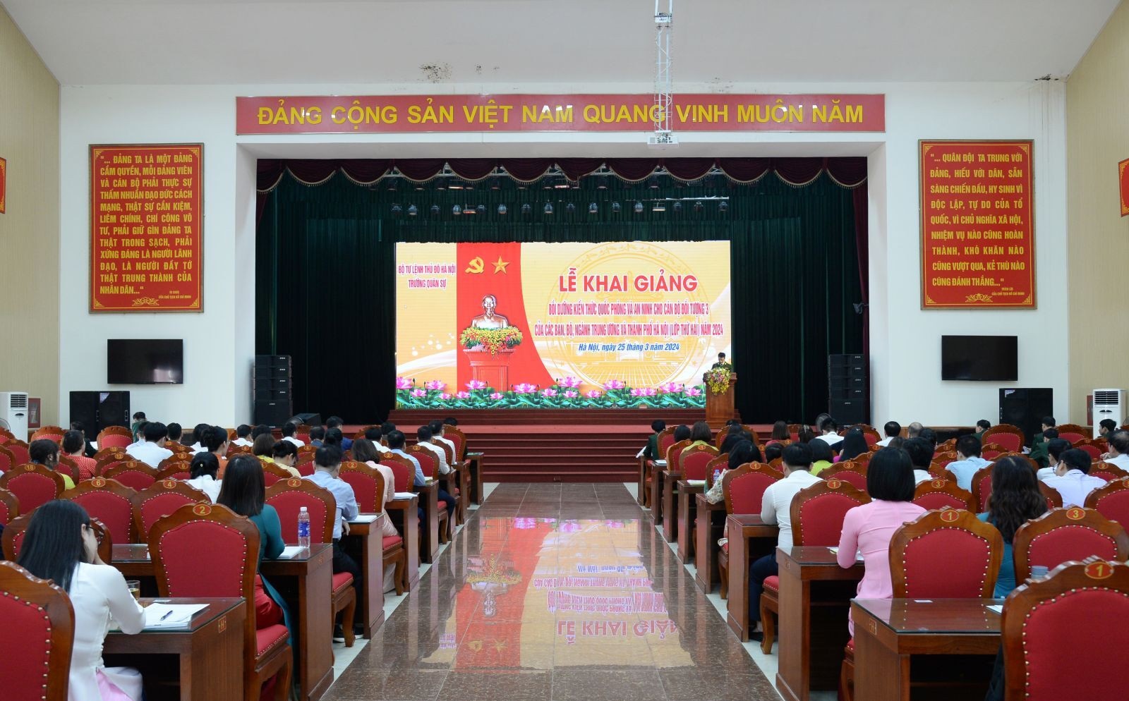 Nâng cao nhận thức và năng lực để bảo vệ Tổ quốc trong tình hình mới