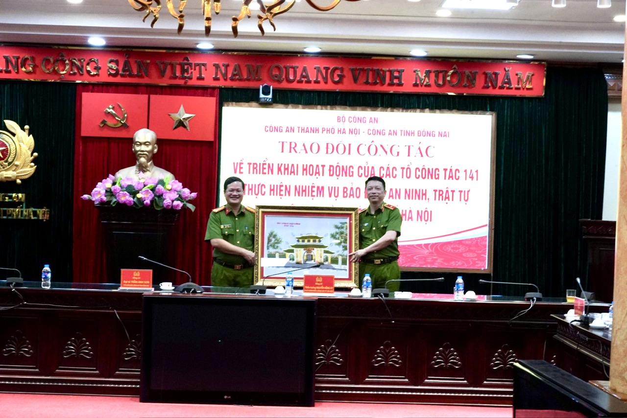 Công an tỉnh Đồng Nai học tập kinh nghiệm từ Công an thành phố Hà Nội về hoạt động của lực lượng 141