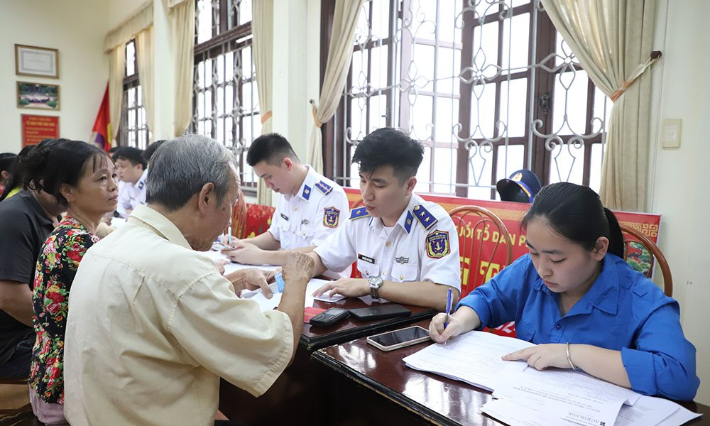 Chi trả lương hưu, trợ cấp bảo hiểm xã hội hằng tháng qua phương tiện thanh toán không dùng tiền mặt