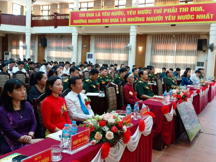 Thị xã Sơn Tây phấn đấu thi đua xây dựng lực lượng vũ trang vững mạnh xứng lời Bác Hồ dạy 