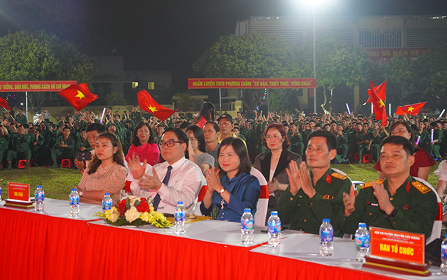 Hội thi tuyên truyền lưu động kỷ niệm 70 năm Chiến thắng Điện Biên Phủ: "Về với Điện Biên"