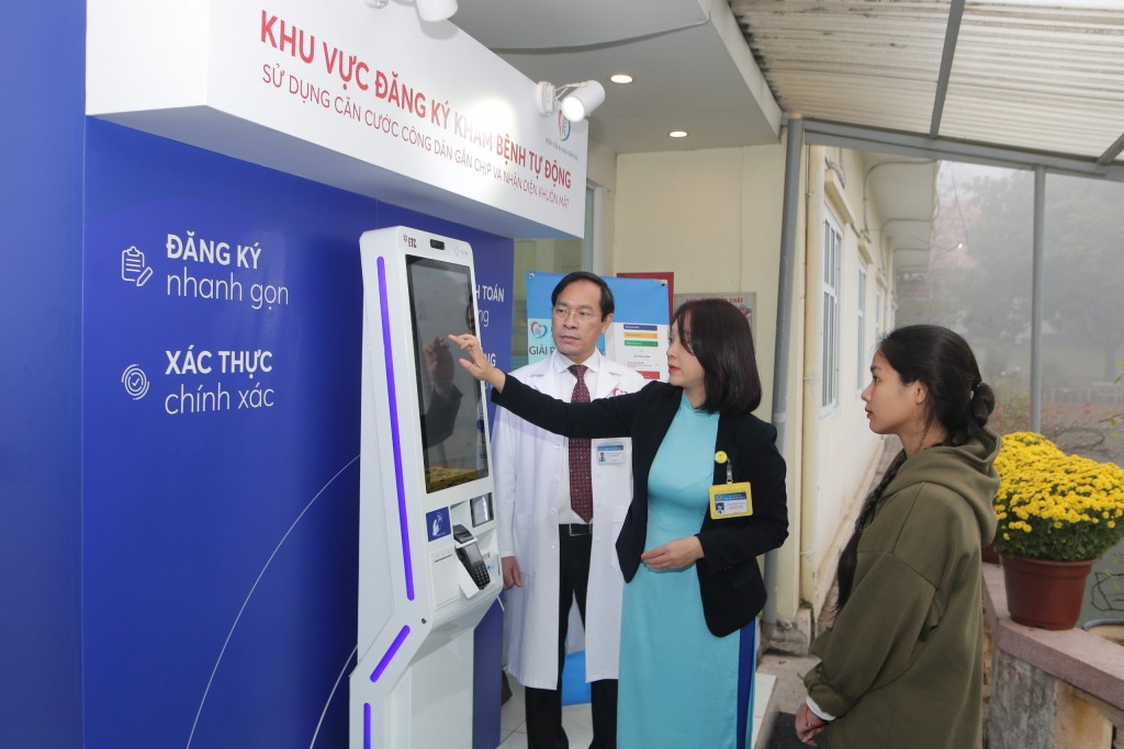 Tôn vinh những tấm gương tiêu biểu ngành Y tế Thủ đô: Danh hiệu “Công nhân, điều dưỡng, kỹ thuật viên, hộ sinh giỏi” năm 2024