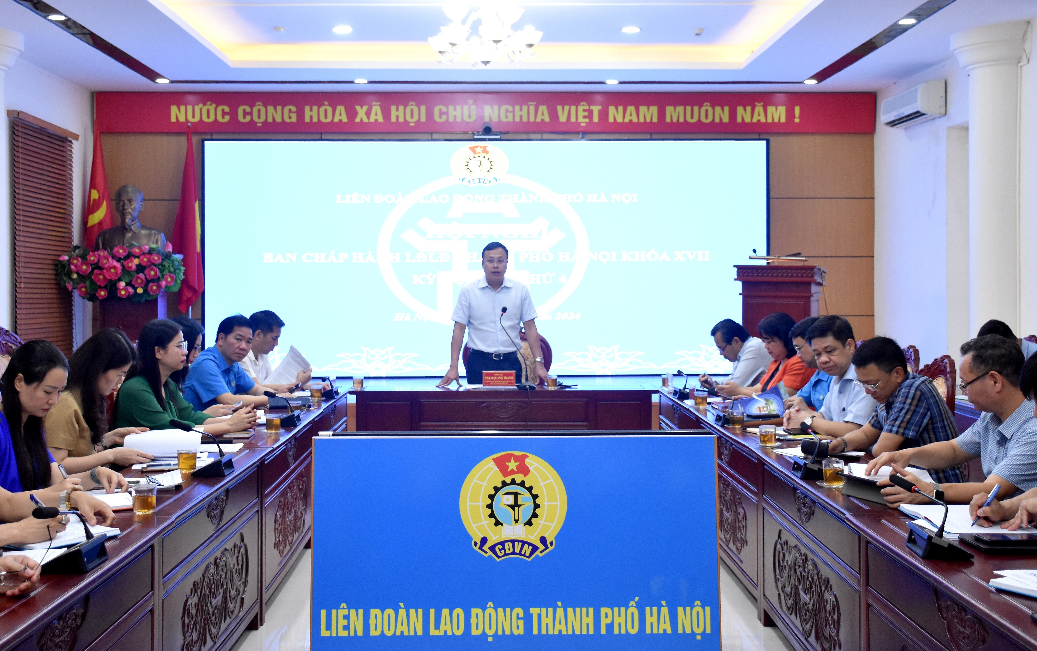 Công đoàn trong thời kỳ đổi mới: Nâng tầm trách nhiệm, hoàn thiện giải pháp