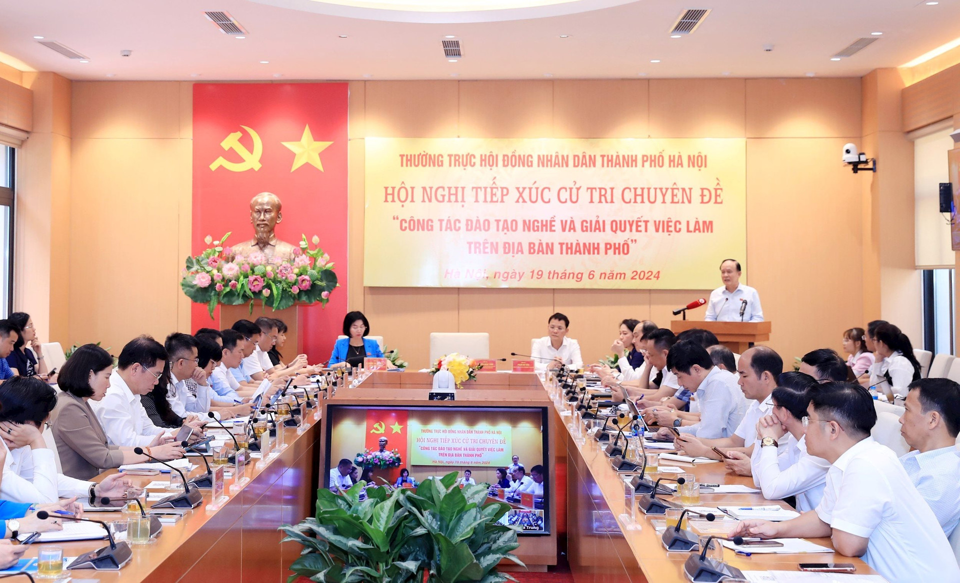 HĐND Hà Nội thông qua nhiều nghị quyết quan trọng, tập trung phát triển kinh tế - xã hội tại kỳ họp thứ 17