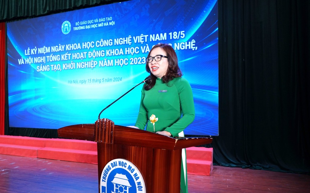 Đại học Mở Hà Nội: Nỗ lực "tăng tốc, bứt phá" trong phát triển khoa học và công nghệ