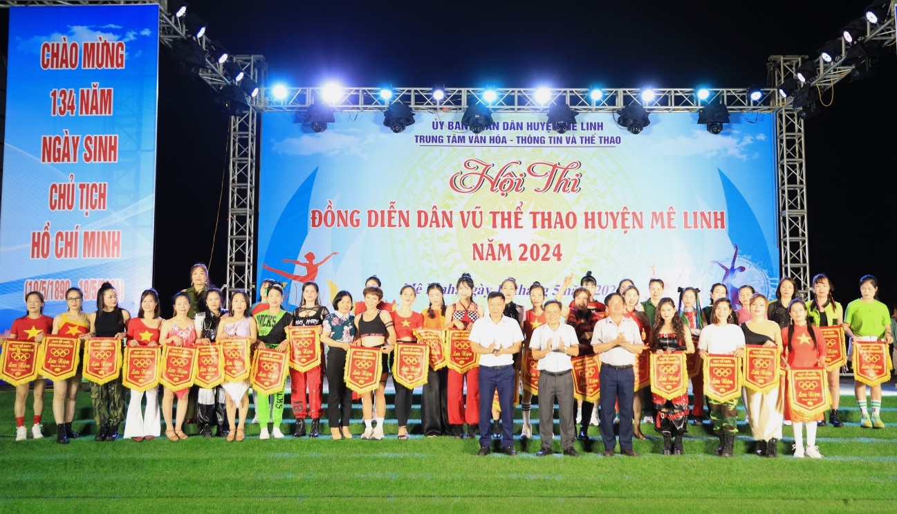 Huyện Mê Linh sôi động với Hội thi đồng diễn dân vũ thể thao năm 2024