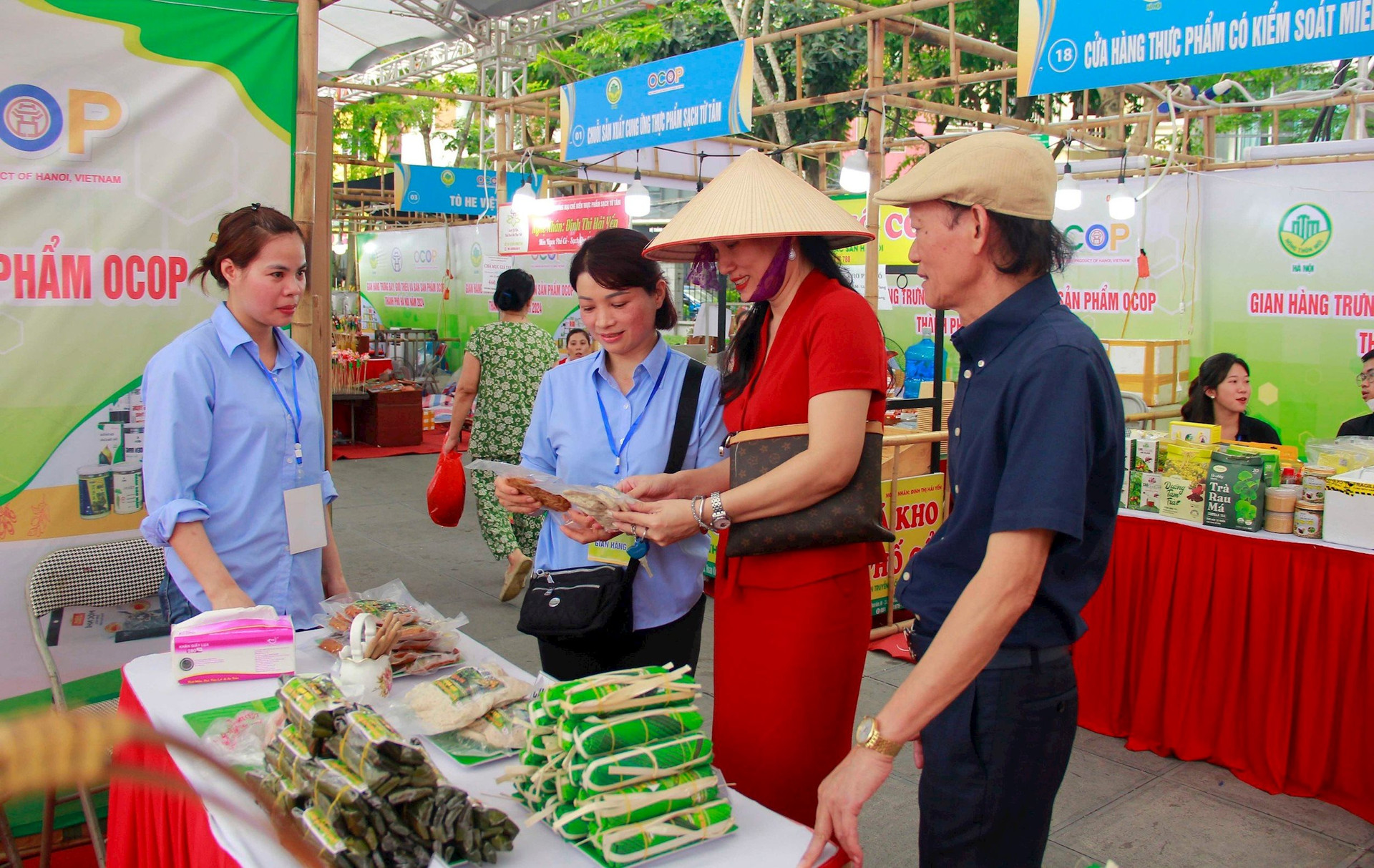 Tuần hàng OCOP Hà Nội và các tỉnh, thành phố 2024: Nâng tầm giá trị sản phẩm, kết nối thị trường