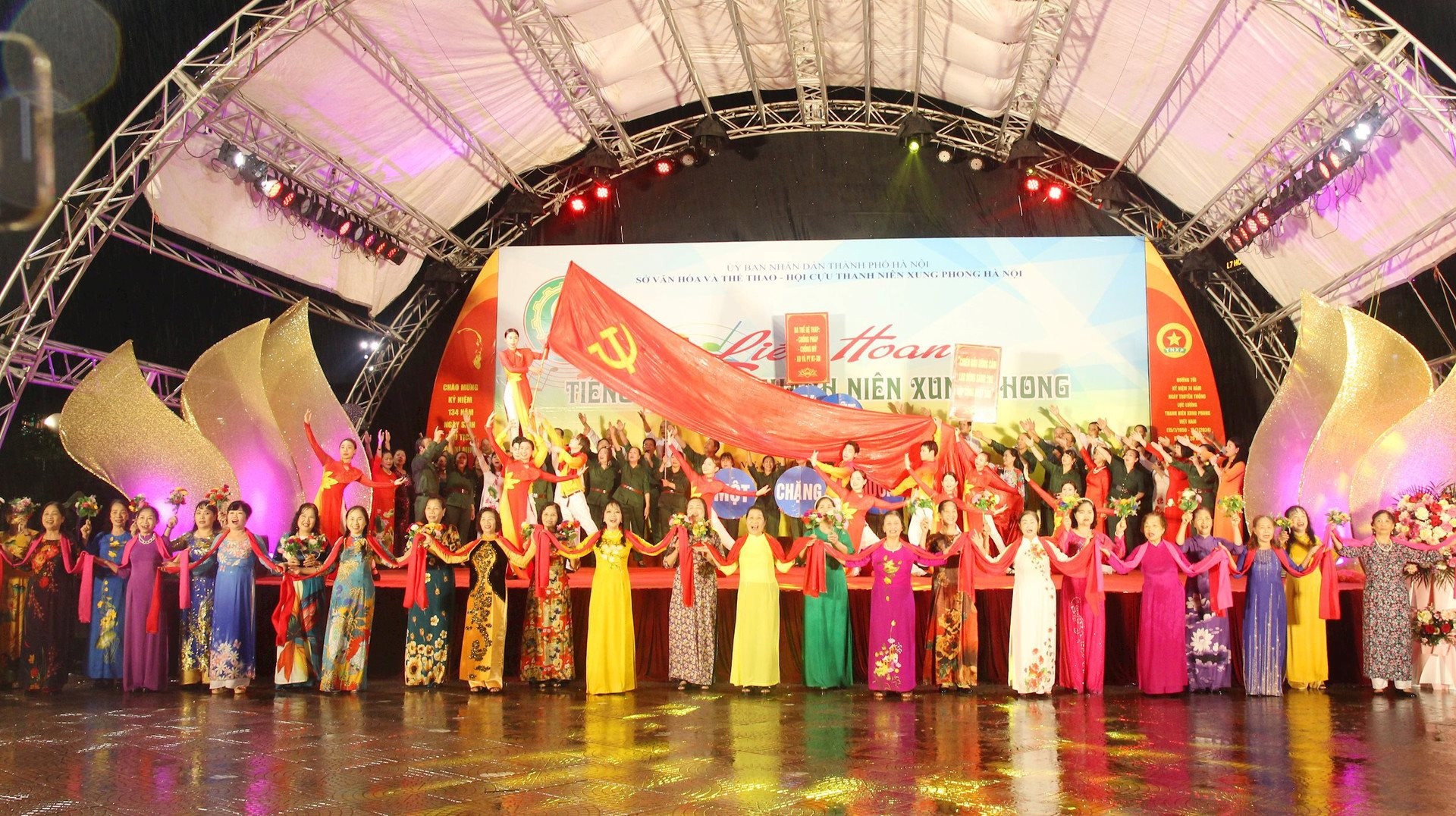 Tiếng hát cựu thanh niên xung phong Hà Nội 2024: Ngợi ca Tổ quốc, Đảng và Bác Hồ