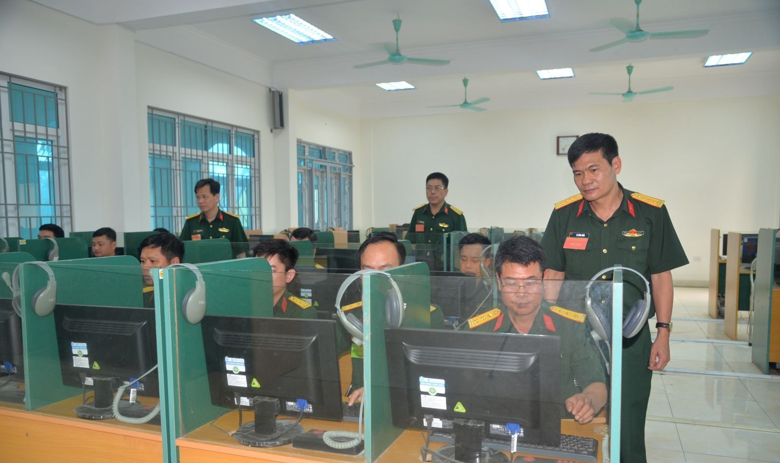 Hội thi giáo viên dạy giỏi, cán bộ quản lý giỏi: Sôi nổi tinh thần thi đua, sáng tạo