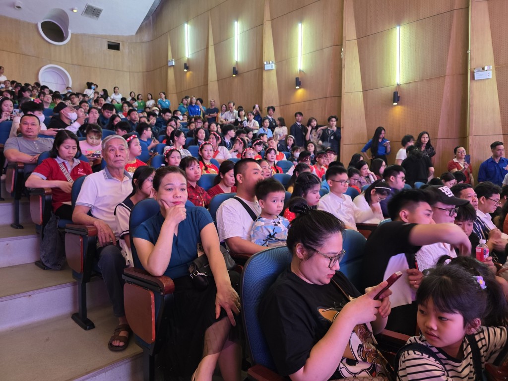 Tiếp thêm nghị lực, hòa nhập cộng đồng: Liên hoan giao lưu trẻ em khuyết tật Hà Nội 2024
