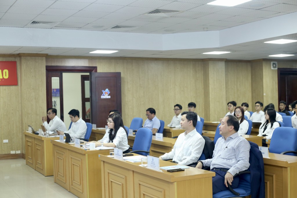 Hội nghị trực tuyến nghiên cứu, học tập, quán triệt Nghị quyết Đại hội đại biểu toàn quốc lần thứ XI