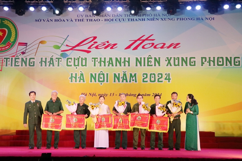 Huyện Chương Mỹ tri ân cựu thanh niên xung phong bằng những ca khúc lắng đọng