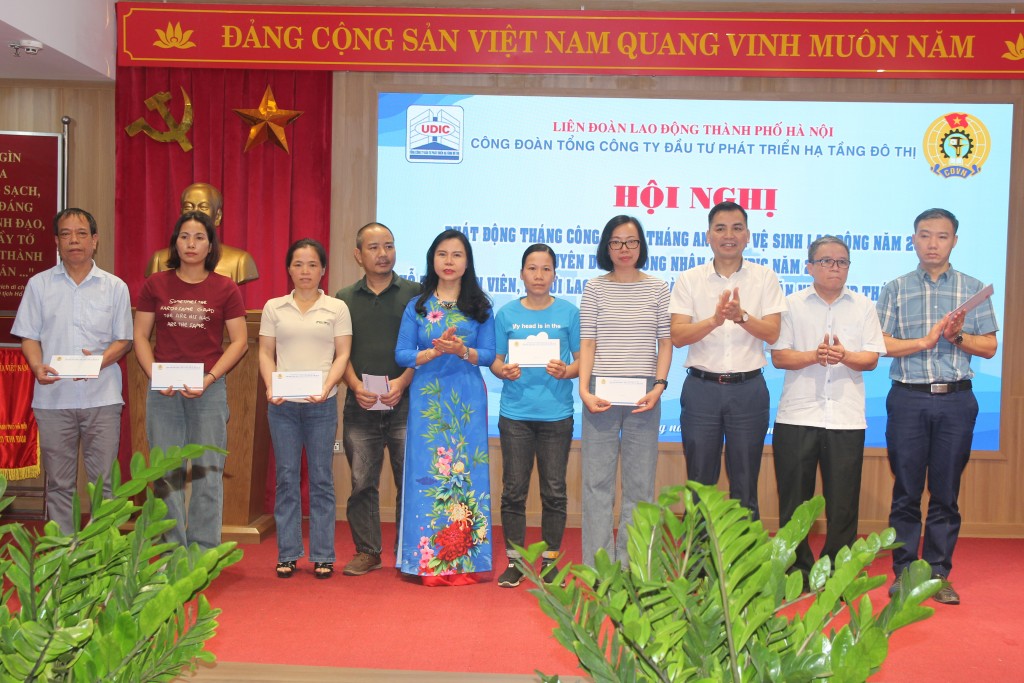 Tăng cường tay nghề và chăm lo cho người lao động tại Tổng Công ty Đầu tư phát triển hạ tầng đô thị