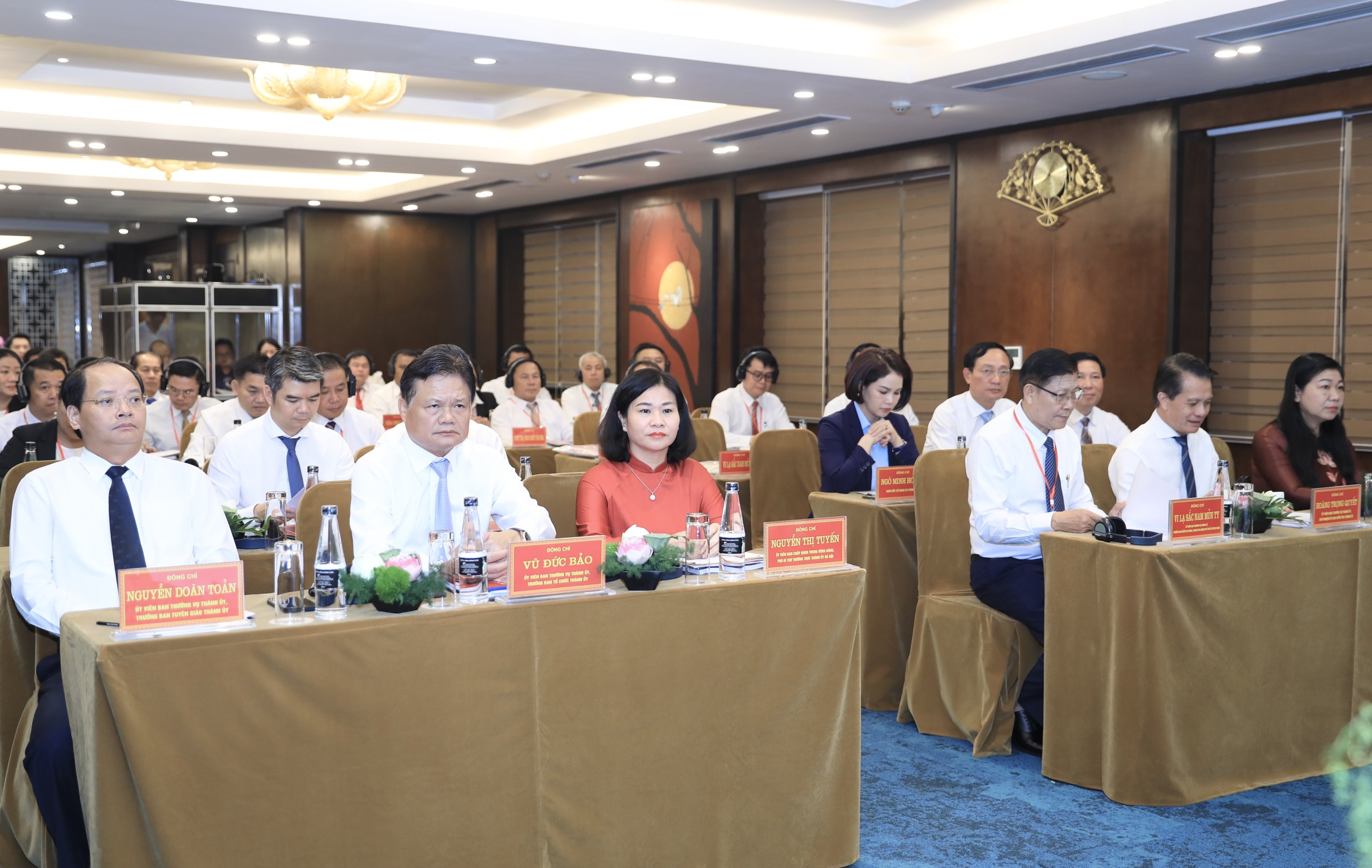 Khai giảng lớp đào tạo, bồi dưỡng cán bộ công tác đảng, đoàn thể Thủ đô Viêng Chăn, Lào: Thúc đẩy hợp tác hữu nghị toàn diện