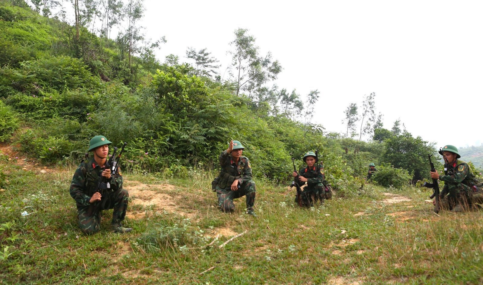 Diễn tập chiến thuật bắn đạn thật với đề mục: Trung đội Bộ binh phòng ngự