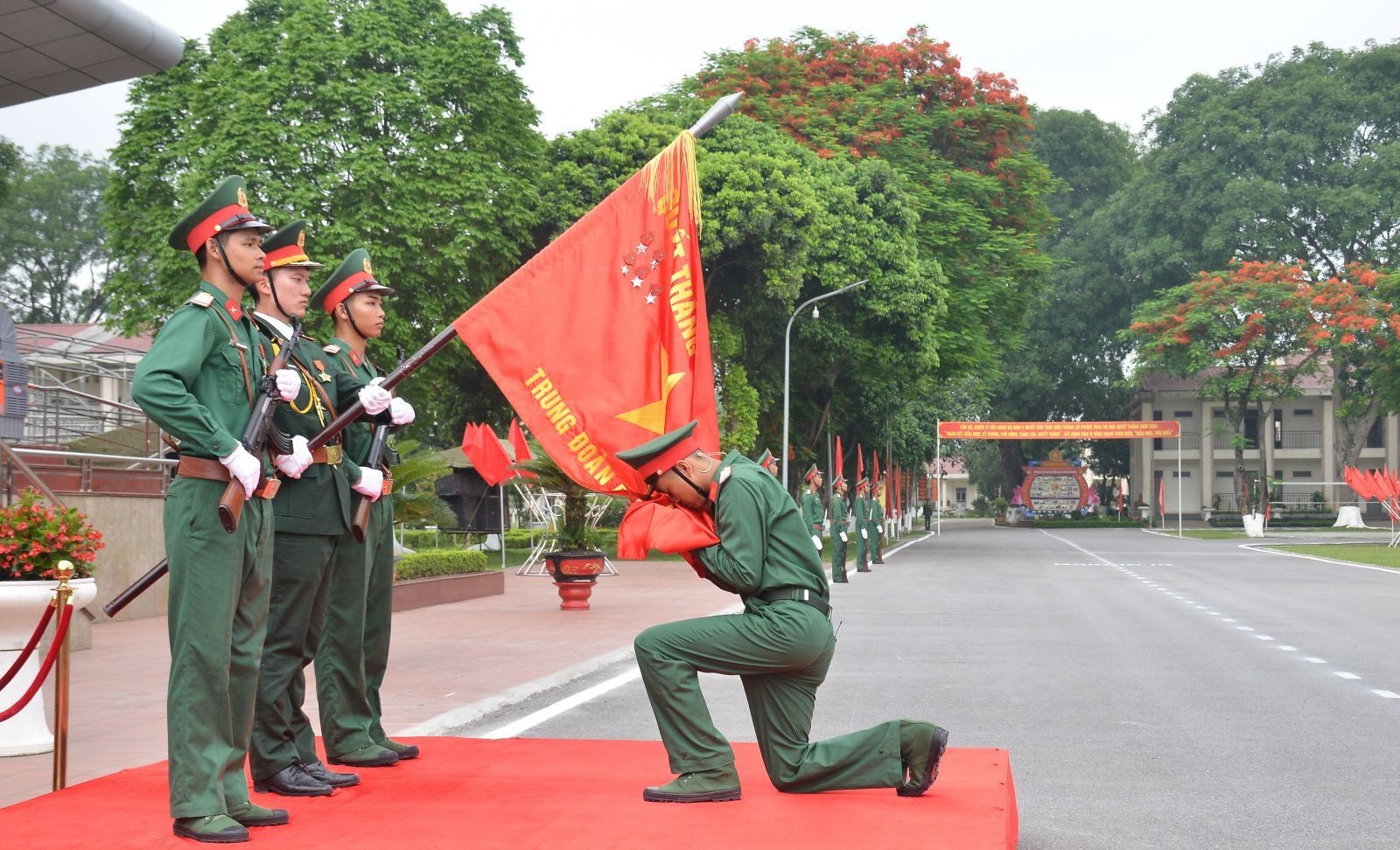 Trung đoàn 692 đạt kết quả xuất sắc trong huấn luyện chiến sĩ mới năm 2024