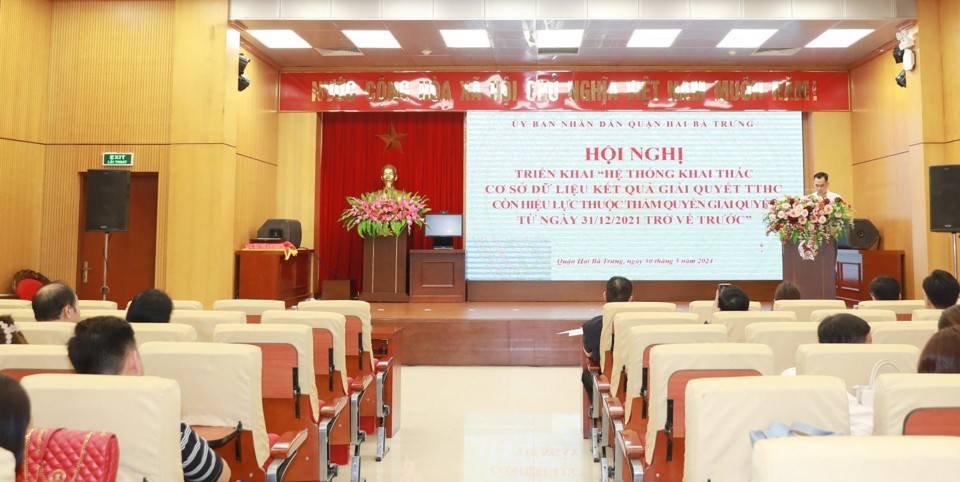 Quận Hai Bà Trưng hoàn thành xuất sắc việc số hóa hồ sơ thủ tục hành chính, tạo bước đột phá trong cải cách hành chính