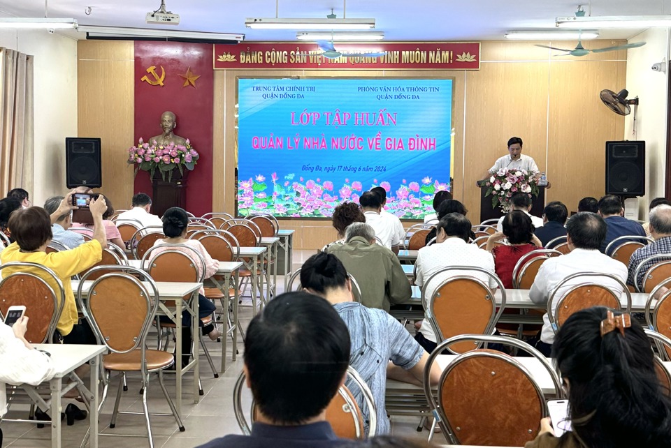 Chương trình nâng cao nhận thức về xây dựng gia đình hạnh phúc chào mừng Ngày Gia đình Việt Nam