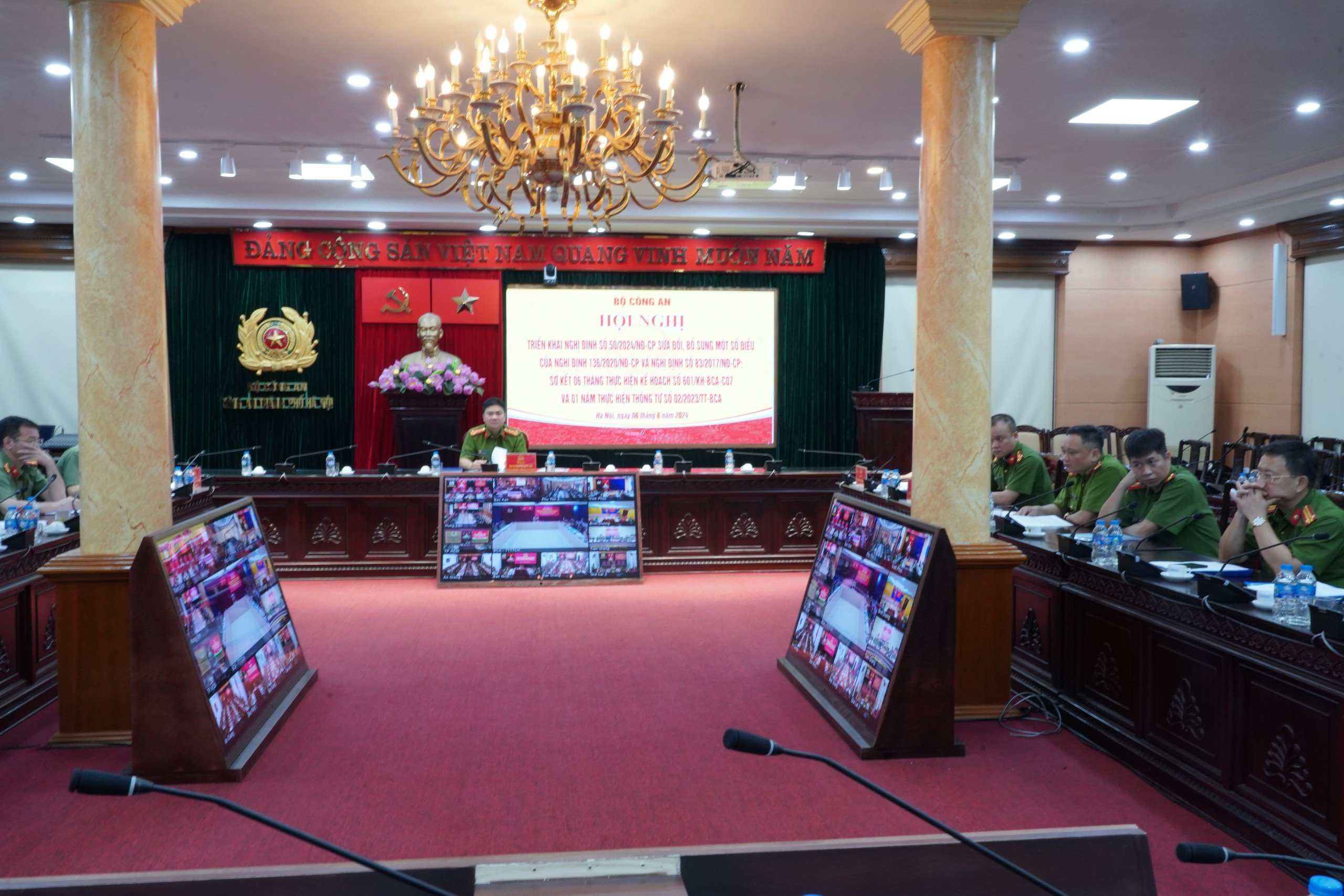 Hội nghị tổng kết công tác phòng cháy chữa cháy và cứu nạn cứu hộ: Đẩy mạnh cải cách và nâng cao hiệu quả hoạt động