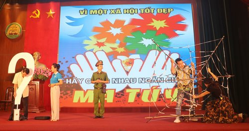 Liên hoan tiểu phẩm tuyên truyền thực hiện Nghị quyết liên tịch số 01: Chung tay xây dựng gia đình hạnh phúc