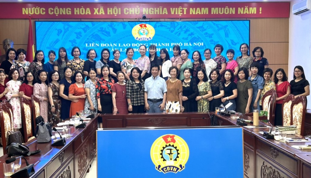 Câu lạc bộ Nữ khoa học Hà Nội: Nâng cao kiến thức dinh dưỡng, chăm sóc sức khỏe