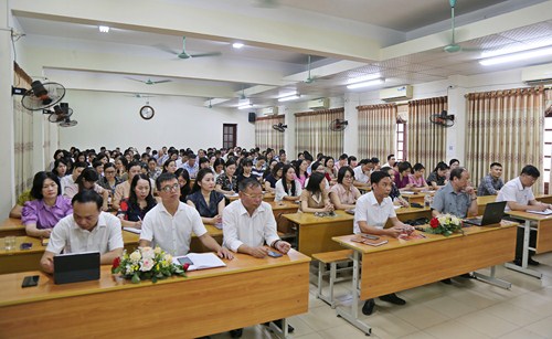 Thị xã Sơn Tây: Nâng cao năng lực lãnh đạo, quản lý cho đội ngũ cán bộ