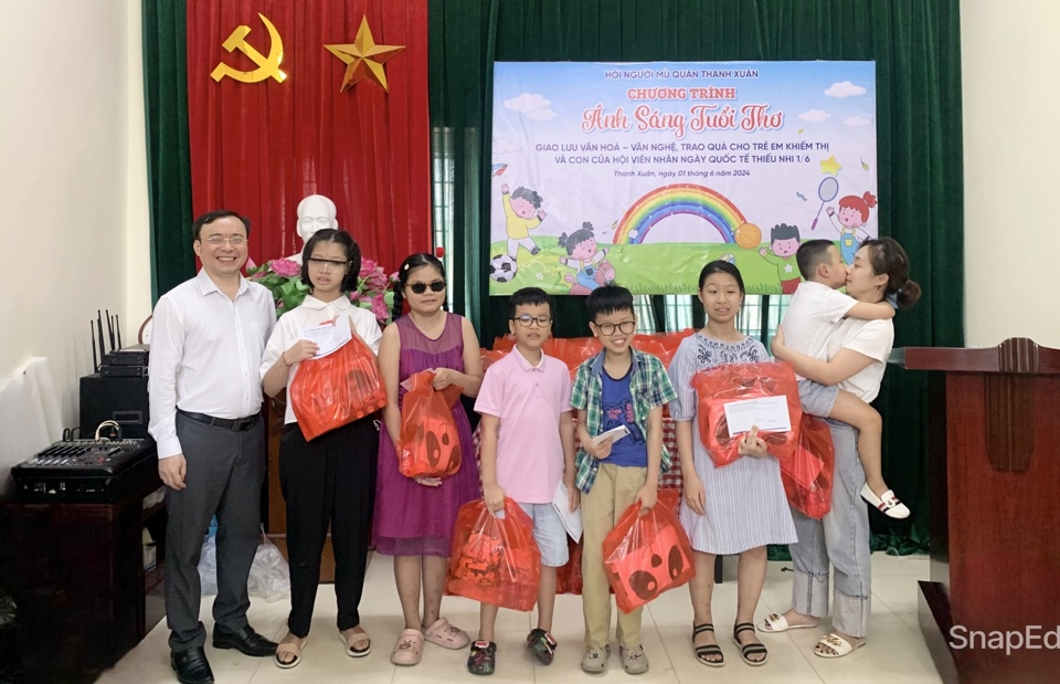 Ánh sáng tuổi thơ: Chương trình ý nghĩa dành cho trẻ em khiếm thị tại quận Thanh Xuân